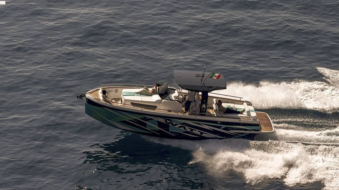 Italyure 35: Premium Private Tour with a Professional Skipper