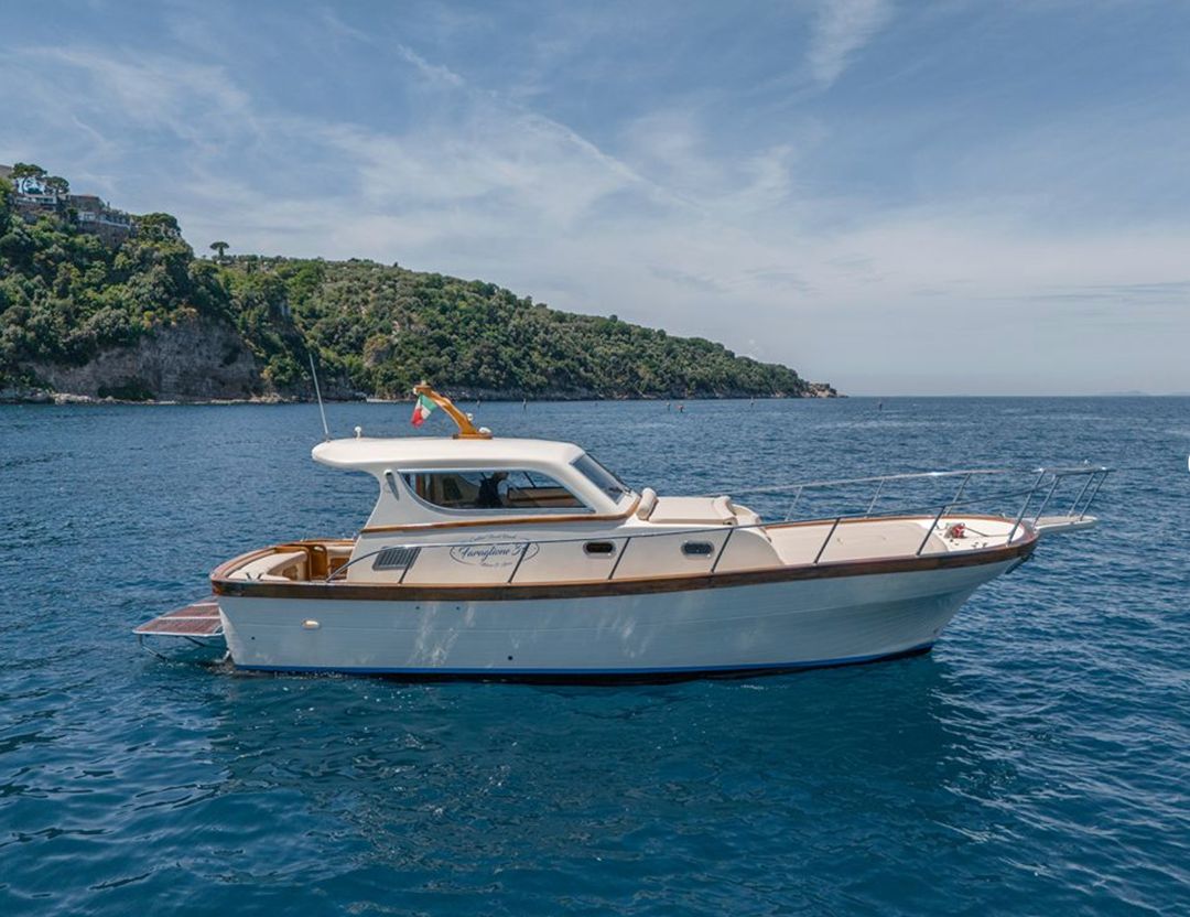 Faraglione: Premium Private Tour with a Professional Skipper
