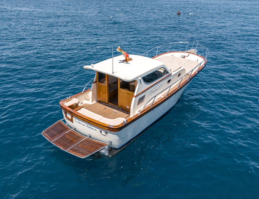 Faraglione: Premium Private Tour with a Professional Skipper