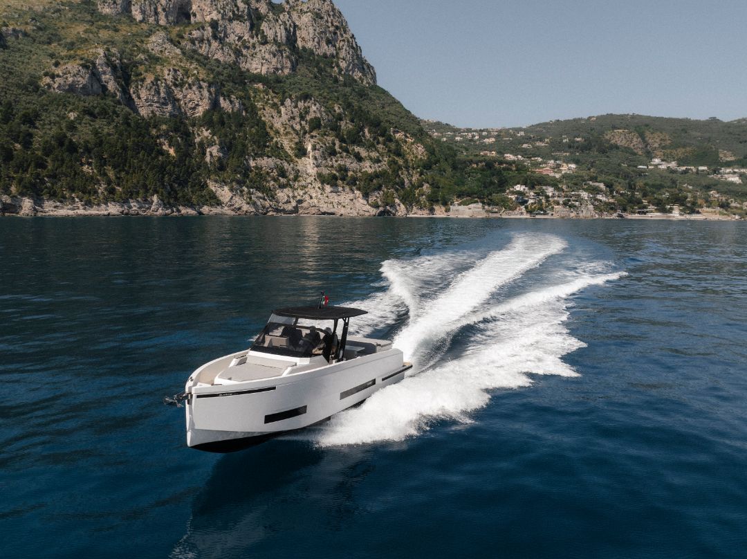 Skyfall: Prestige Private Boat Tour