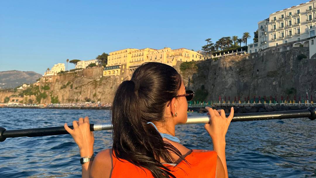 Explore Sorrento with Sunset Kayak Tour