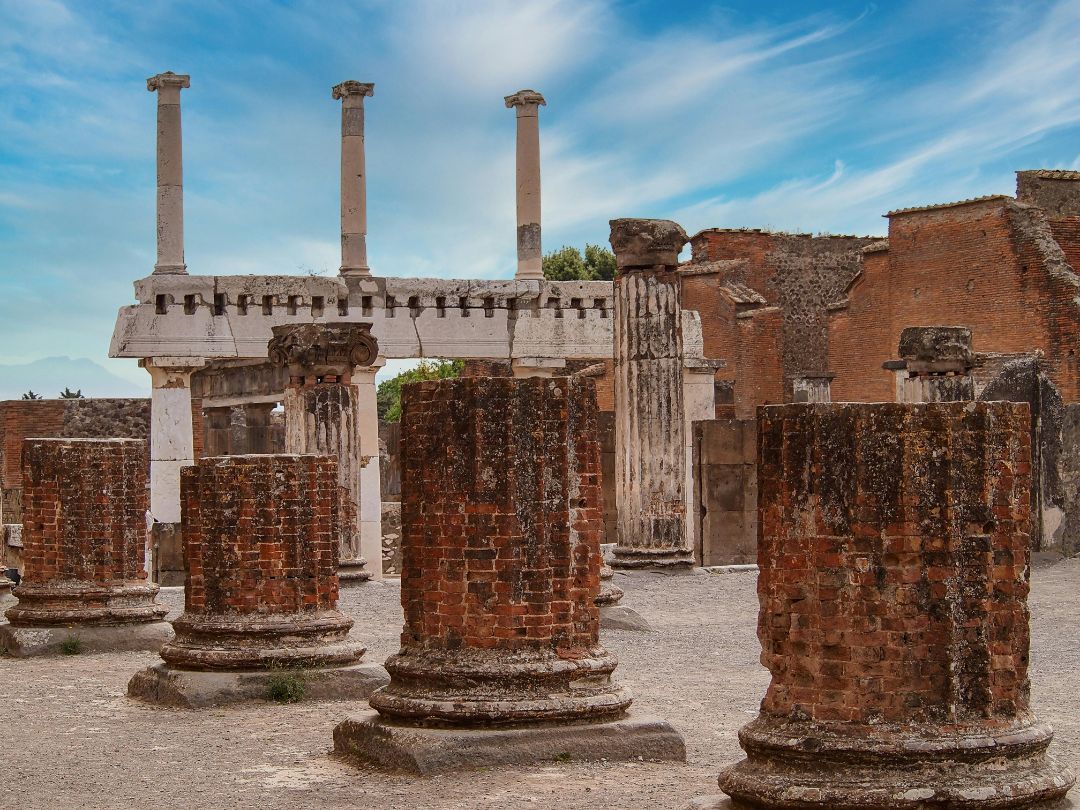 Pompeii Ruins Private Tour with Vesuvius Crater Tour from Naples