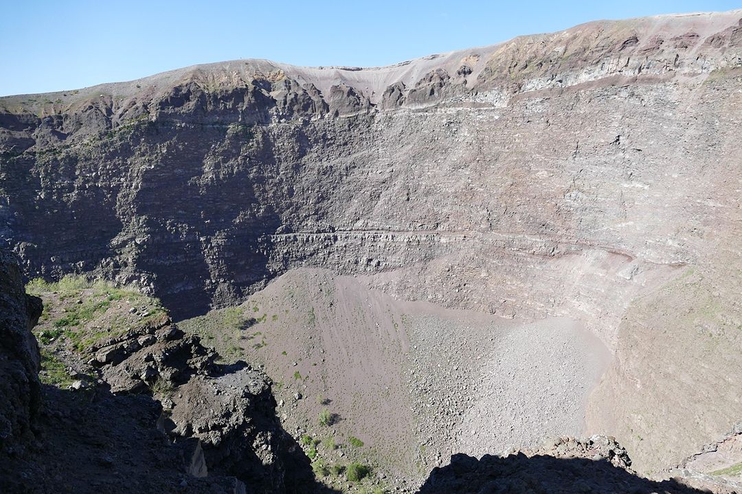 Naples Escape: Pompeii Discovery & 2h Mount Vesuvius Hike - Image 5