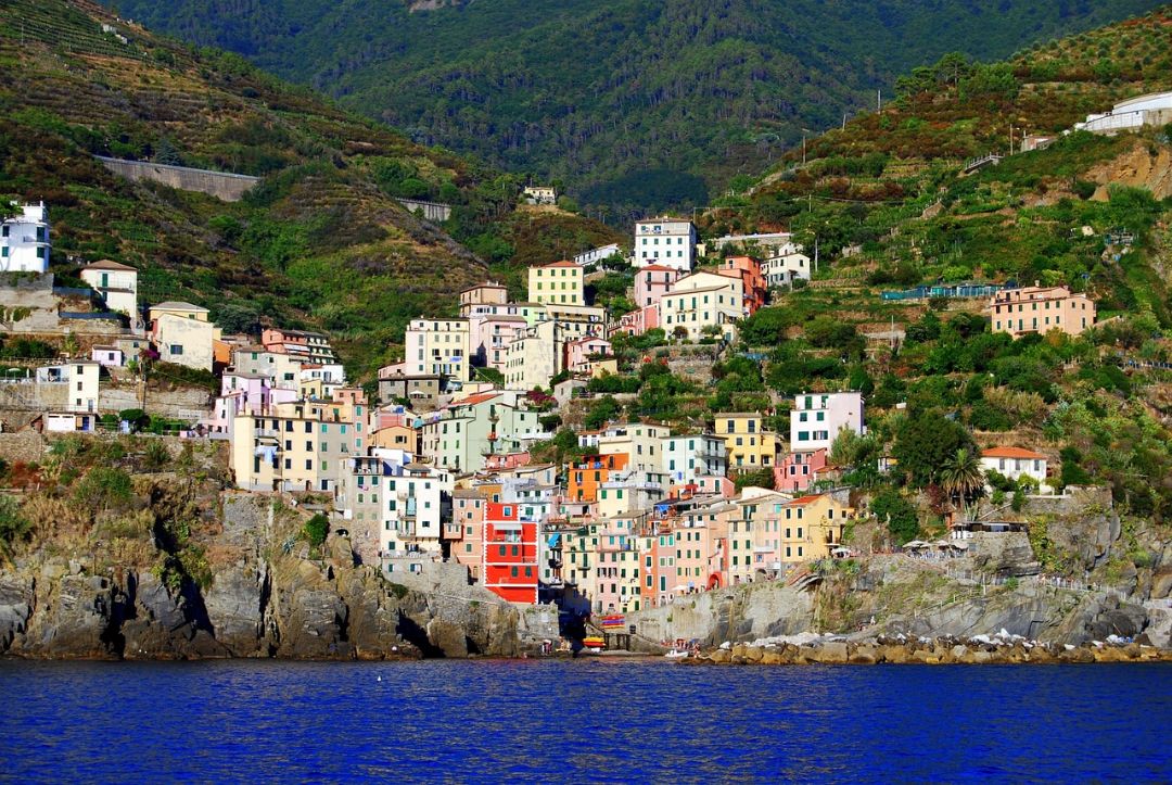 Cinque Terre National Park Private Boat Tour: A Luxury Half-Day Experience
