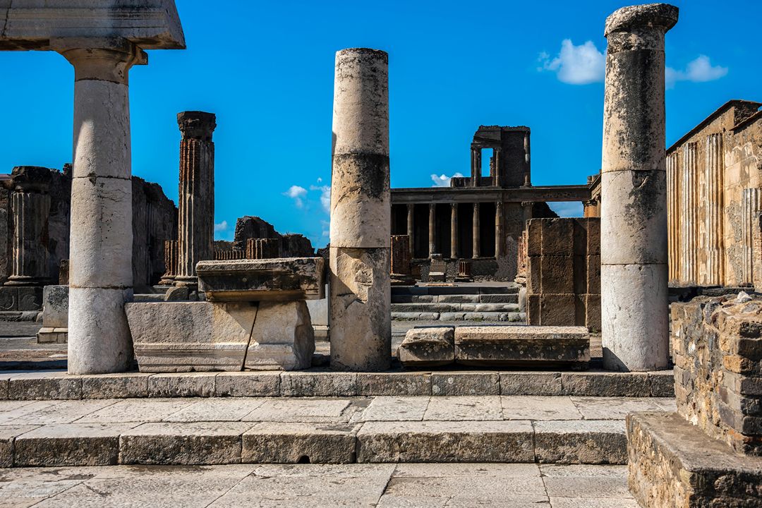 The Historic Ruins of Pompeii with a Volcanic Wine Tasting - Image 5