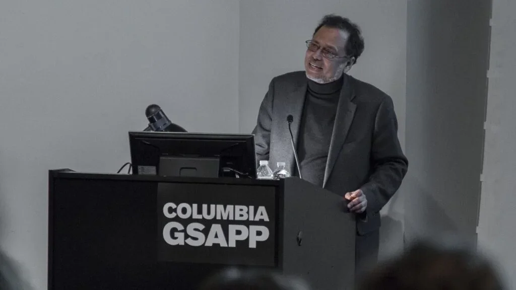 Günümüzde Tarih Bir çok Disiplinin Kesişme Noktasındadır