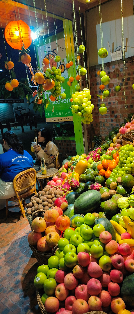 Noy's Fruit Heaven - Juices and Shakes