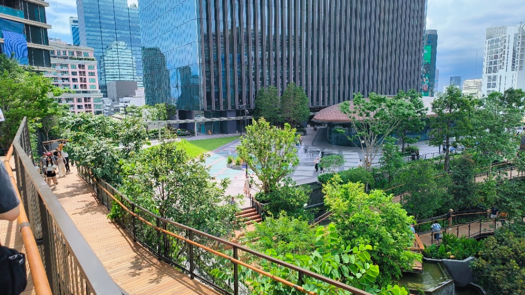 Dusit Central Park