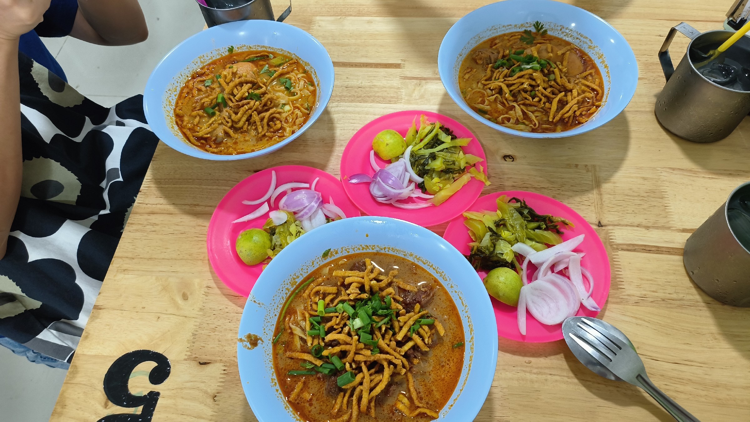 Khao Soi Lung Prakit Kad Kom