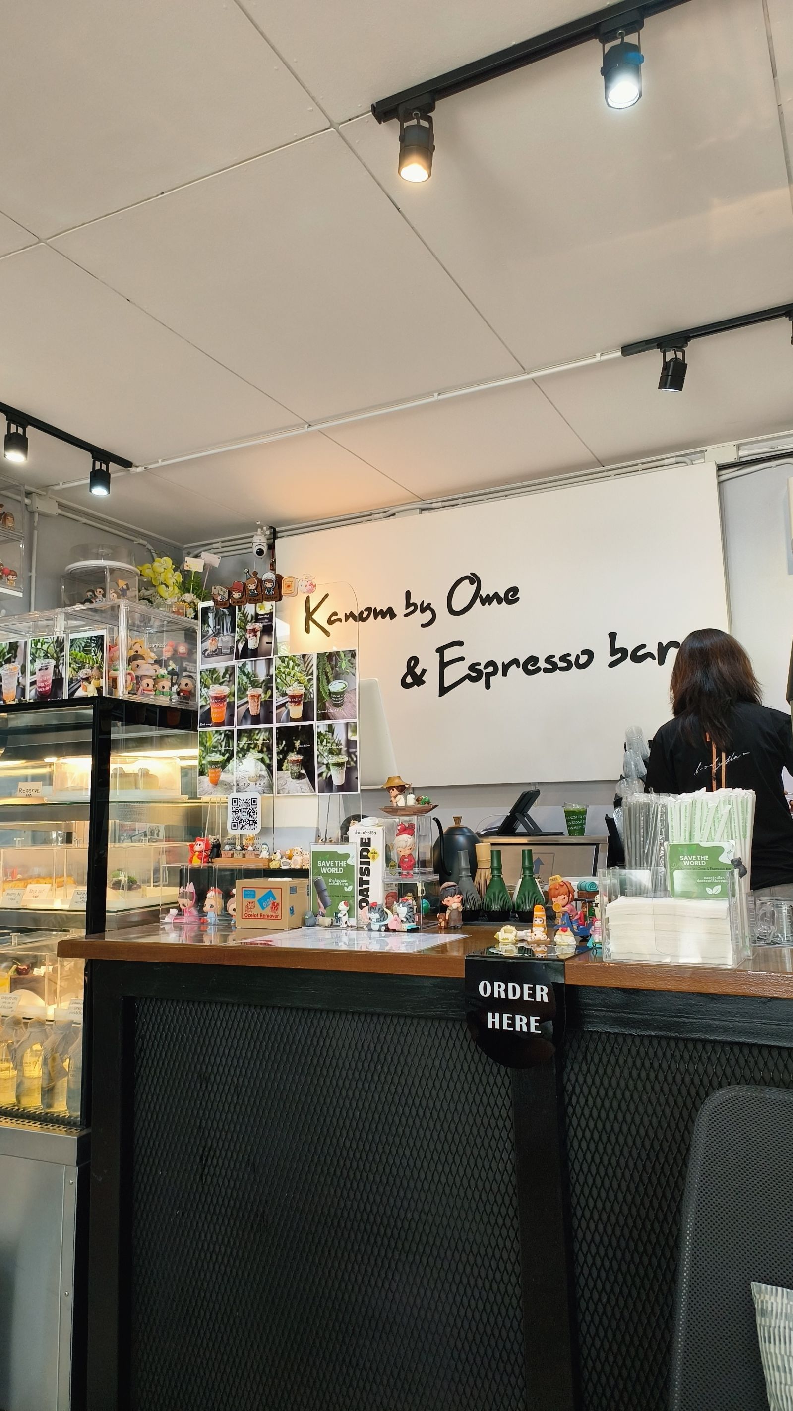Kanom by Ome & Espresso bar