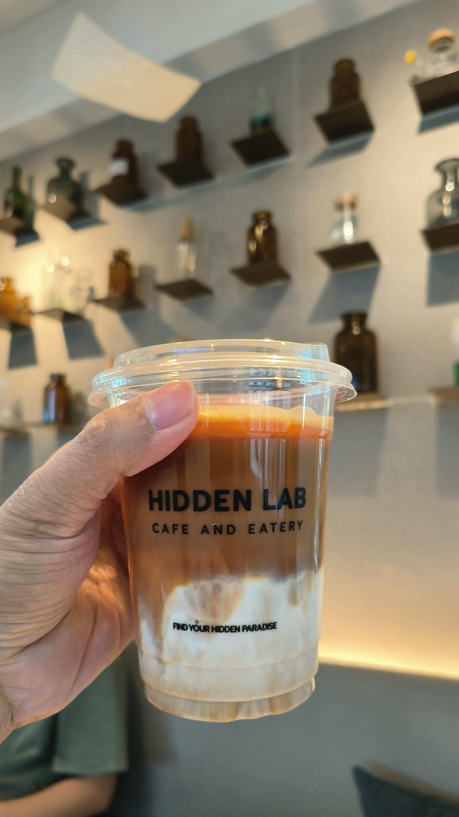 Hidden Lab Cafe
