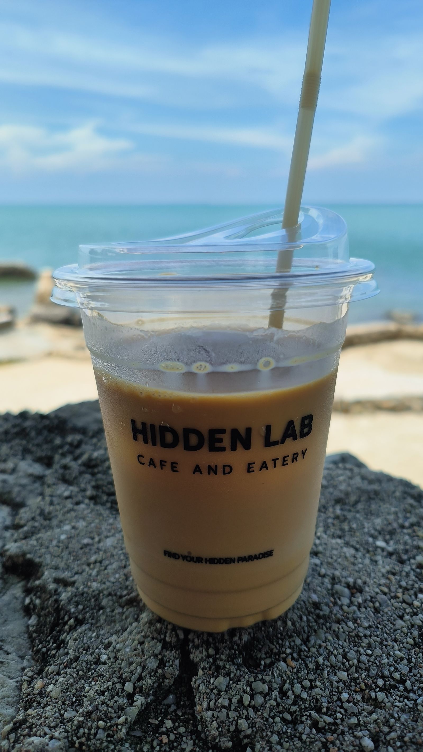 Hidden Lab Cafe