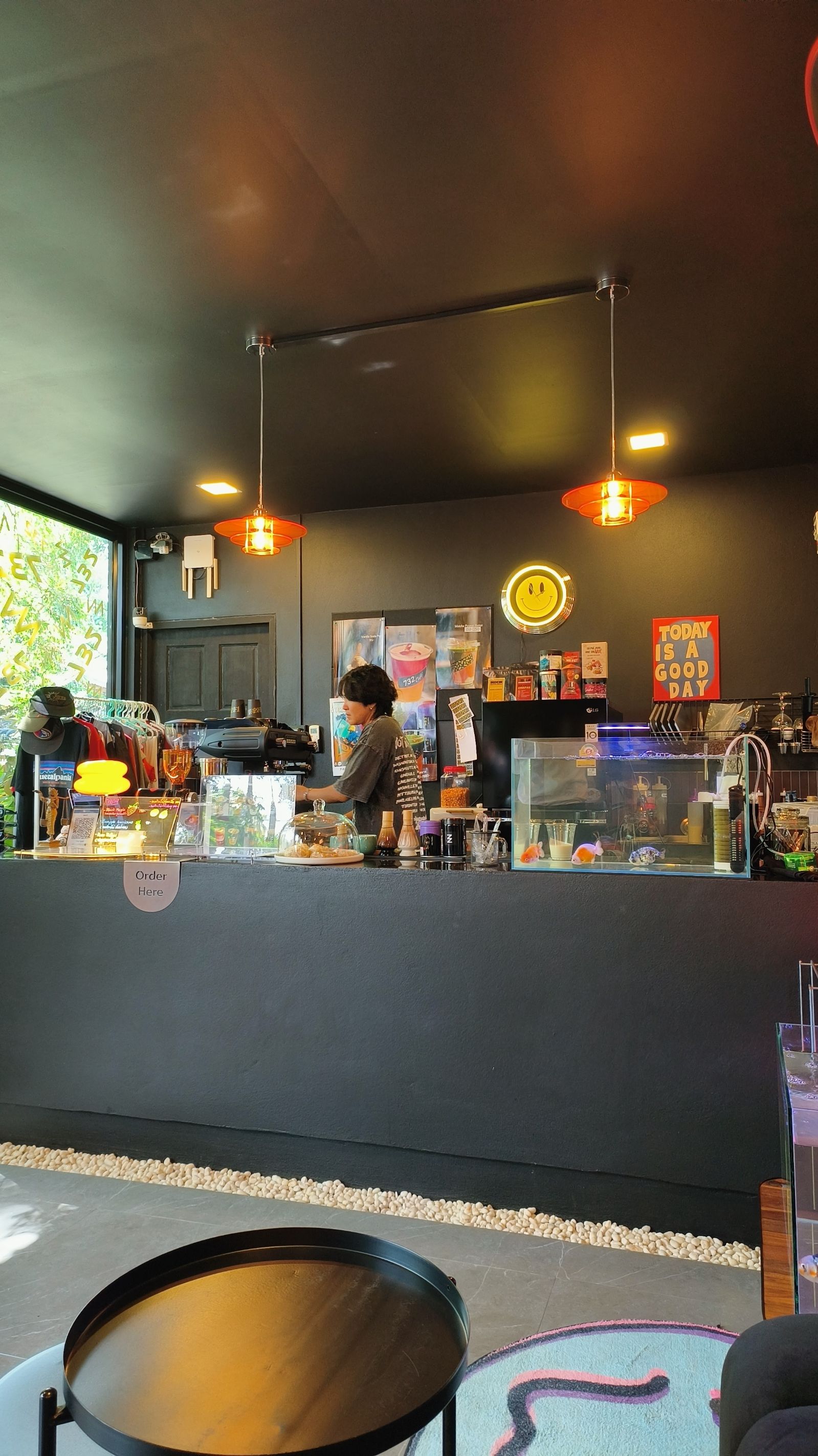 732 CAFE'