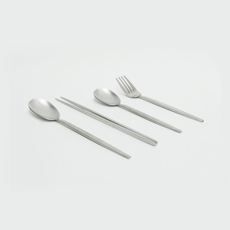 Edge Dinner Cutlery