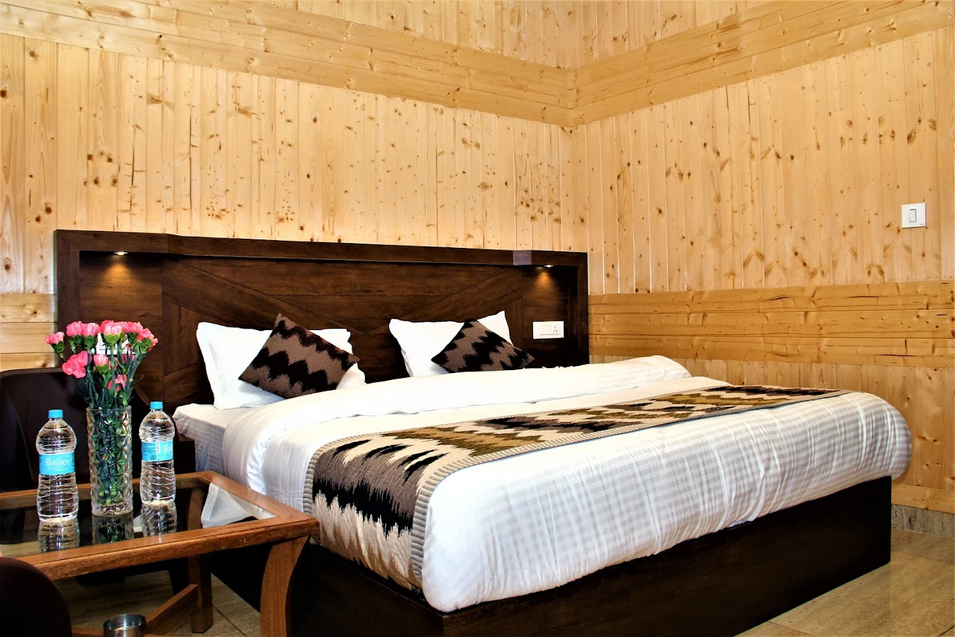 Mountain View Room