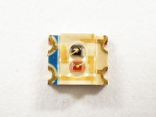 2色チップLED（赤・黄緑）3025サイズ