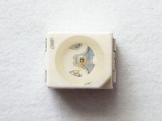 青色チップLED 470nm LBT673