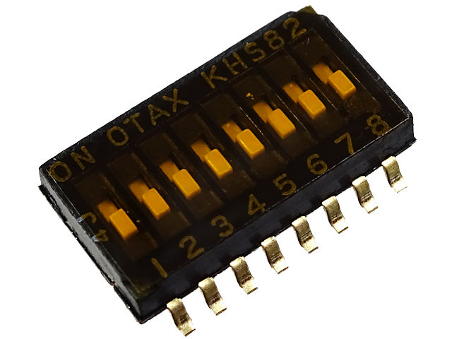 表面実装DIPスイッチ 8P