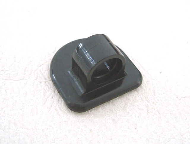 無線LANアンテナ用 両面テープ止め具