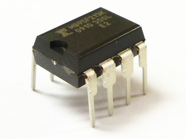 8ビットマイコン MB95F213KPH-G-SNE2