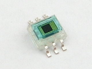 カラーセンサー