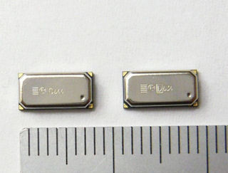 圧電振動ジャイロ ENC-03RC/D