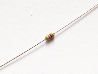 カーボン抵抗(炭素皮膜抵抗) 1/6W470Ω