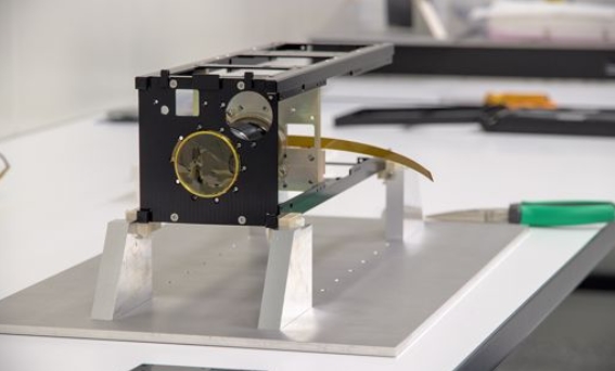 水平サポート治具