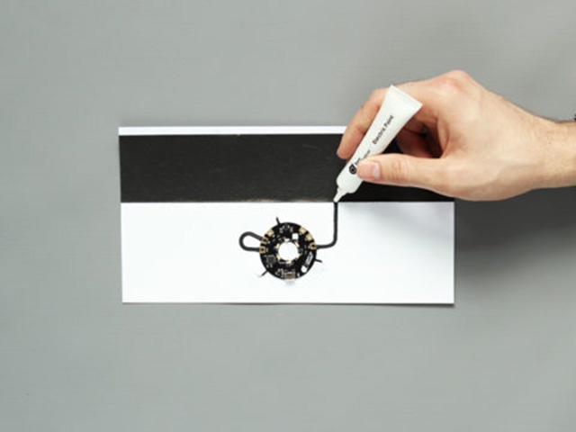 Light Up Board (タッチセンサー付きインテリジェントLEDライト)