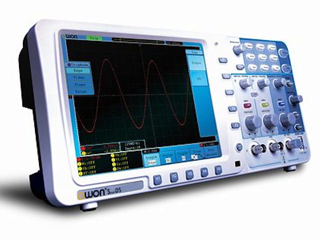 ポータブルデジタルストレージオシロスコープ SDS8202