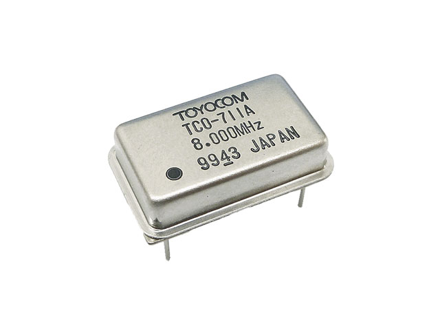 クリスタルオシレーター 8MHz (長方形)