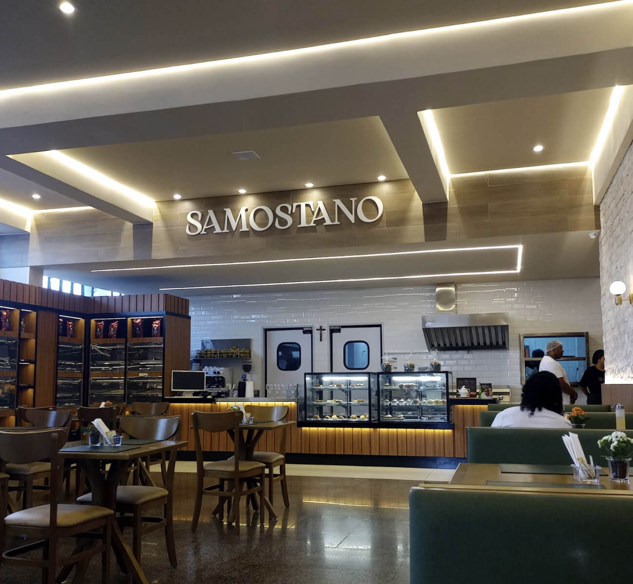 SAMOSTANO
