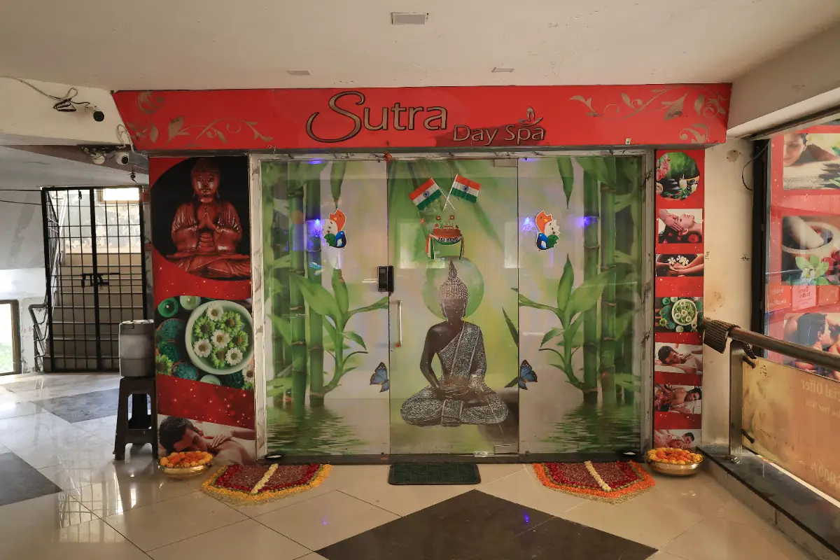 Sutra Spa spa in Athwa