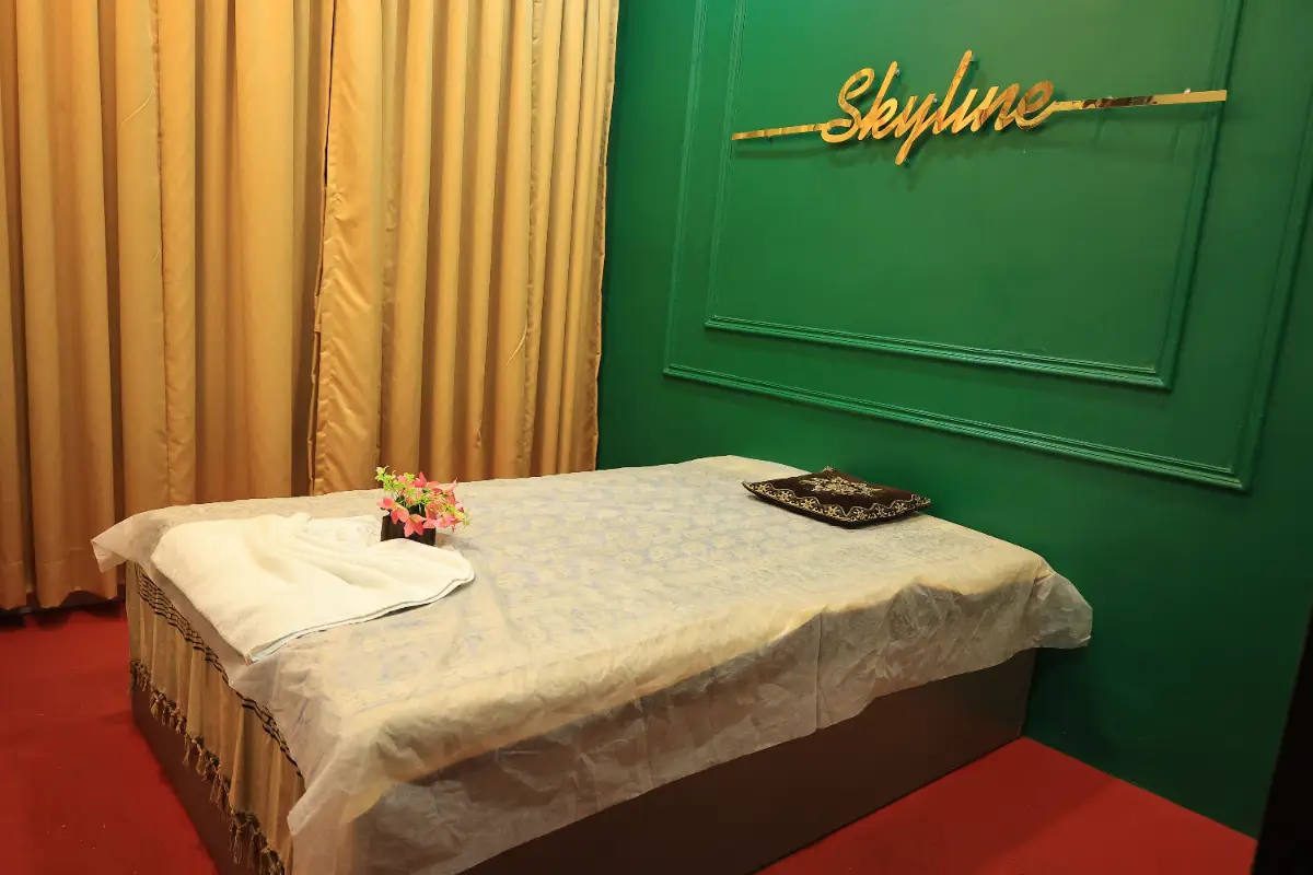 Royal Touch Spa In Goregaon East spa in Goregaon East