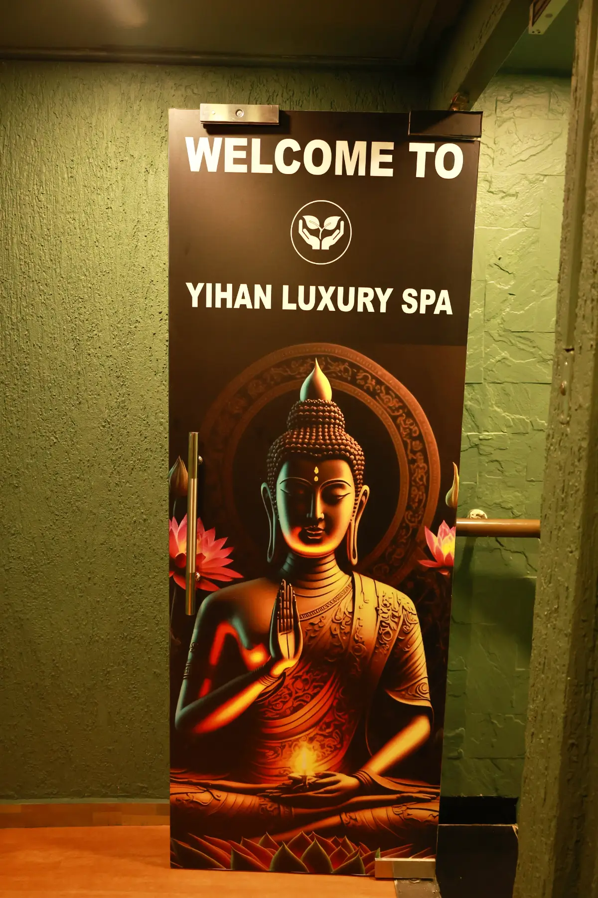 Yihan Luxury Spa spa in Kandivali West