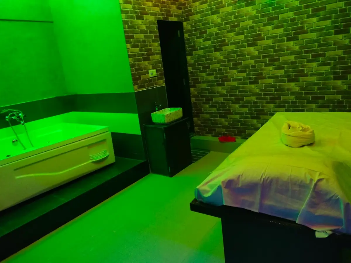 Bliss Family Spa Mira Road Bhayandar spa in Mira Road East