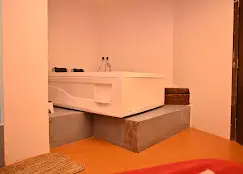Moon Spa Andheri West spa in Andheri West