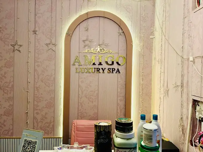 Amigo Luxury Spa spa in Andheri West