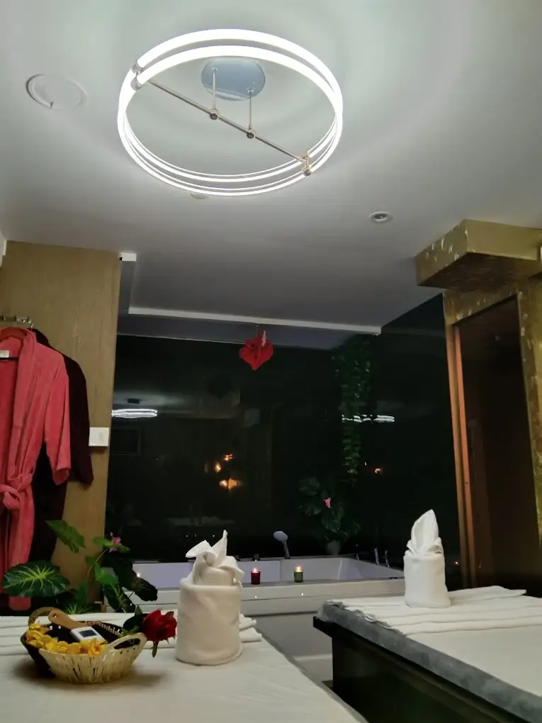Sally’s Day Spa - Best Spa In Bandra West spa in Bandra West