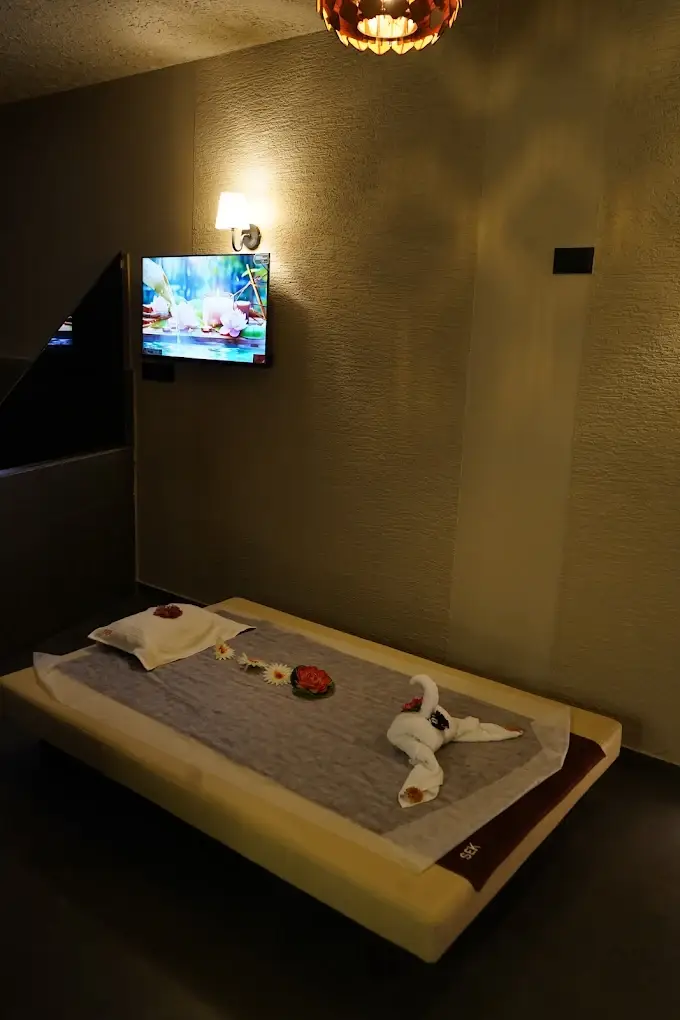 Spa Empire (Spa In Kalyan West) spa in kalyan