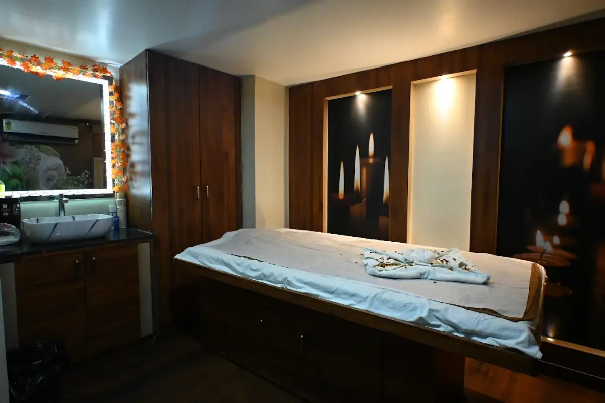 Oceanic Spa In Vashi spa in VASHI