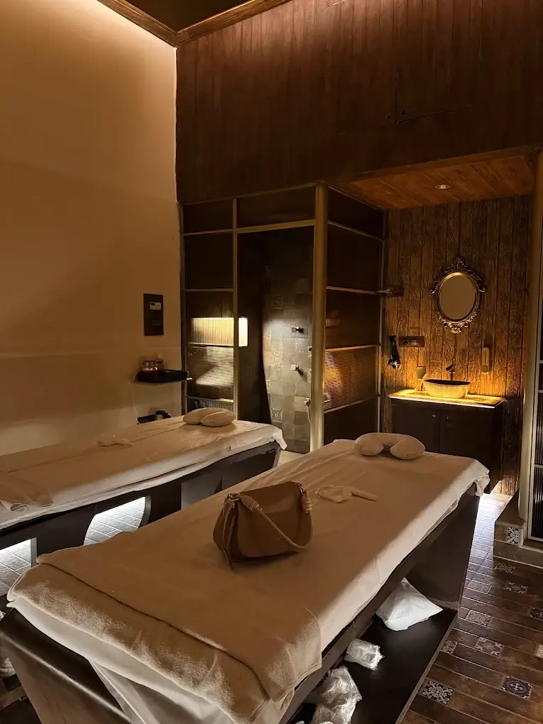 White Oasis Spa - Vashi Estd. 2009 spa in vashi