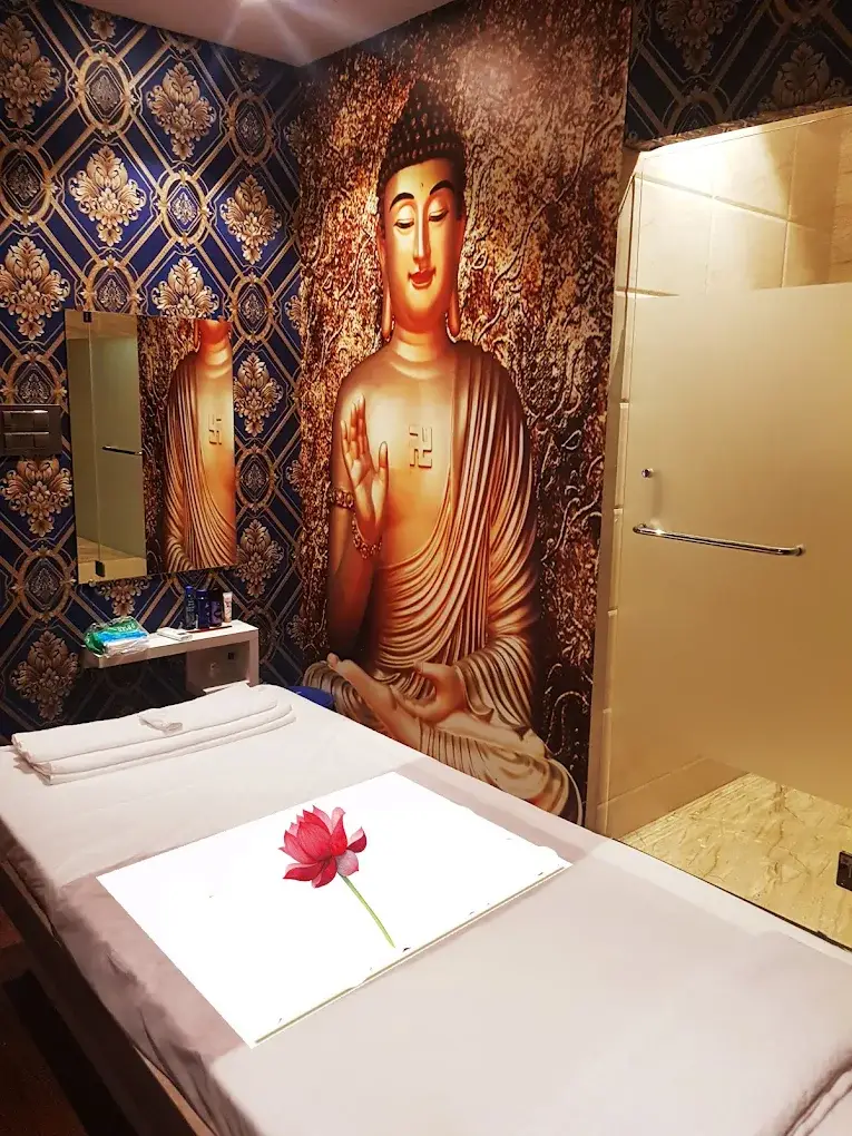 Spa Castle spa in kharghar