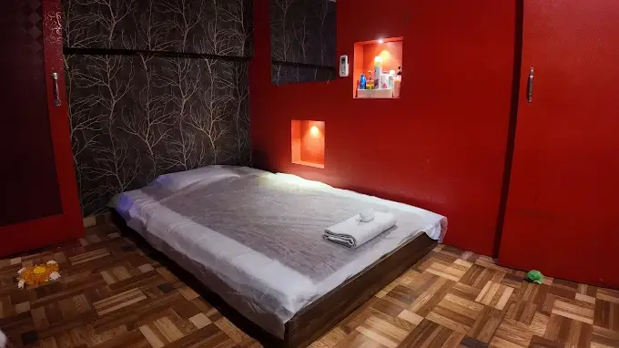atharava spa in seawoods spa in Nerul
