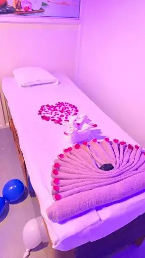 Moksh bliss spa spa in Vapi