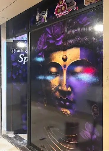 black & white family spa vapi spa in Nerul
