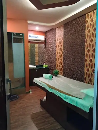 royal oak spa deccan shivaji nagar spa in Shivaji Nagar