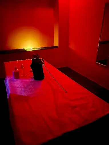 Healing Touch Spa and Mens Wellness Centre spa in Mahim West