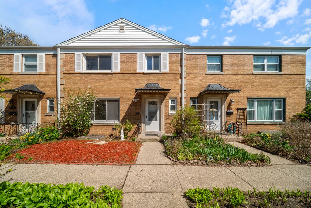 1-322AsburyAve