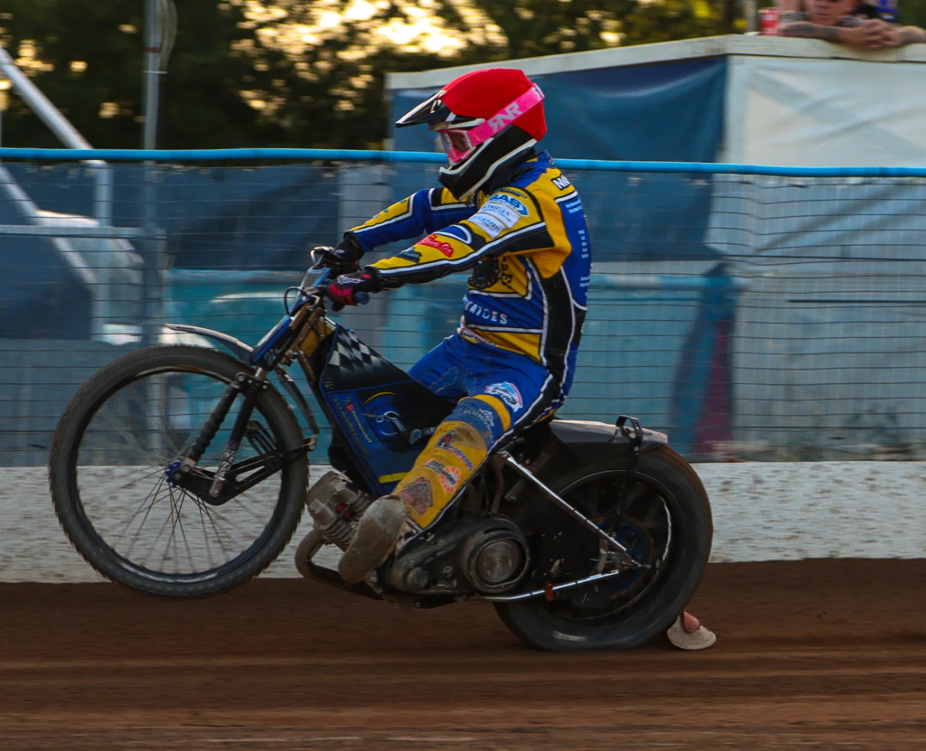 Nicholls Climbs to Number One as Gladiators Prepare for Poole Showdown